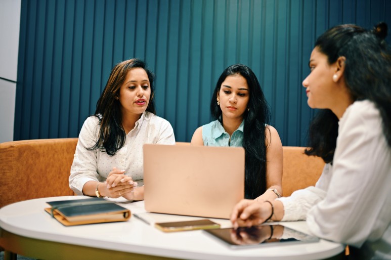 Why Enterprises Need Digital Meeting Minutes Software